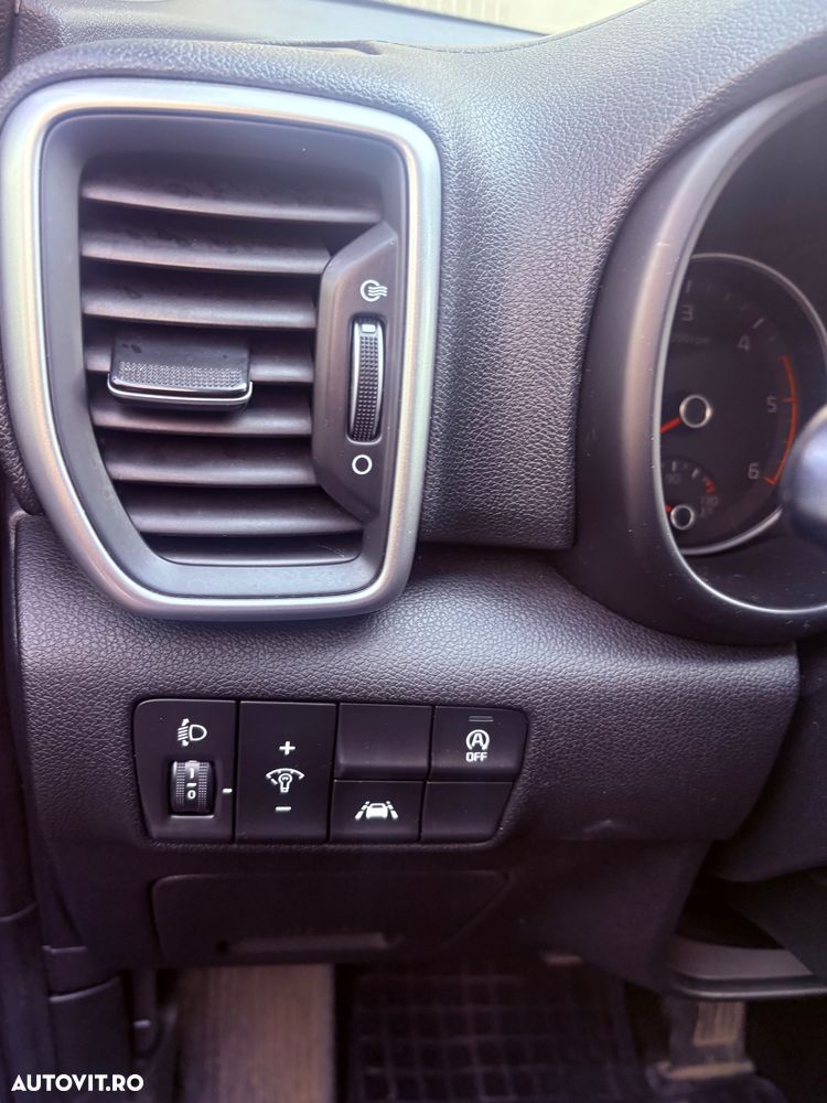 Kia Sportage 1.6 DSL 7DCT HP 4x4 Style - 7