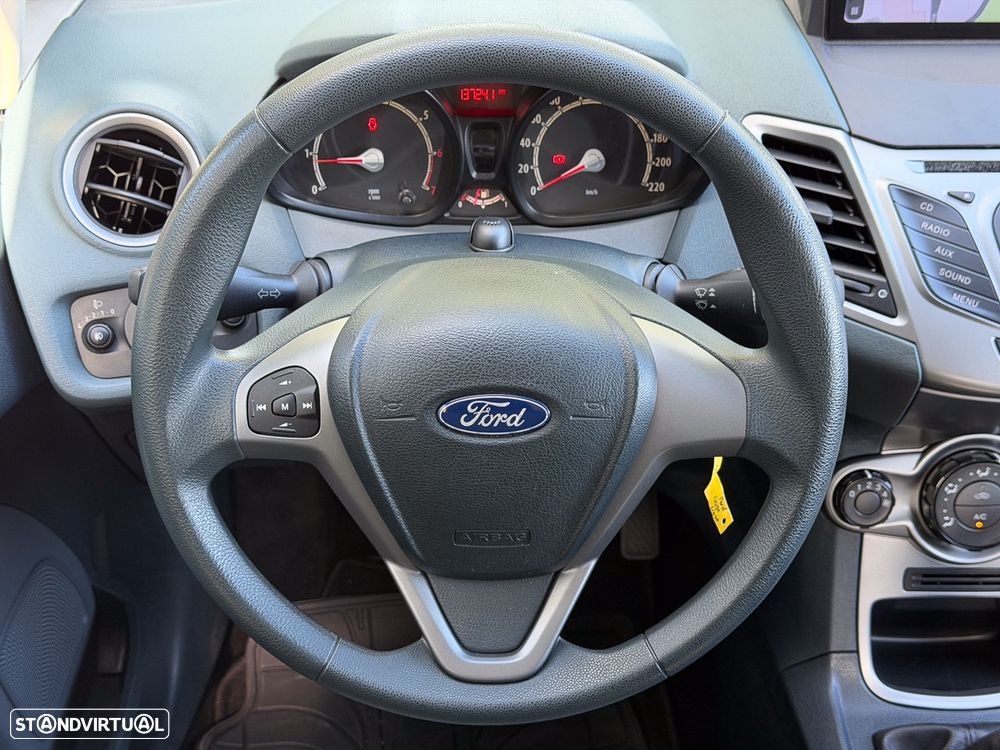 Ford Fiesta 1.25 Techno - 16