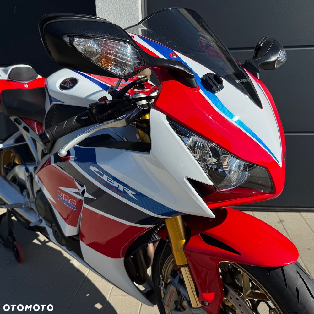 Honda CBR - 1