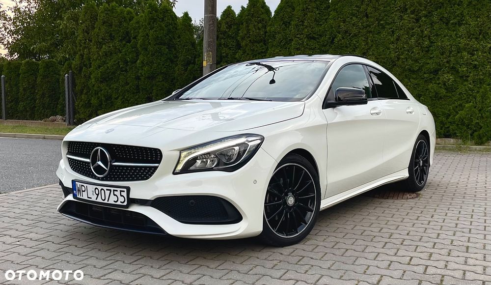 Mercedes-Benz CLA 200 7G-DCT AMG Line - 1