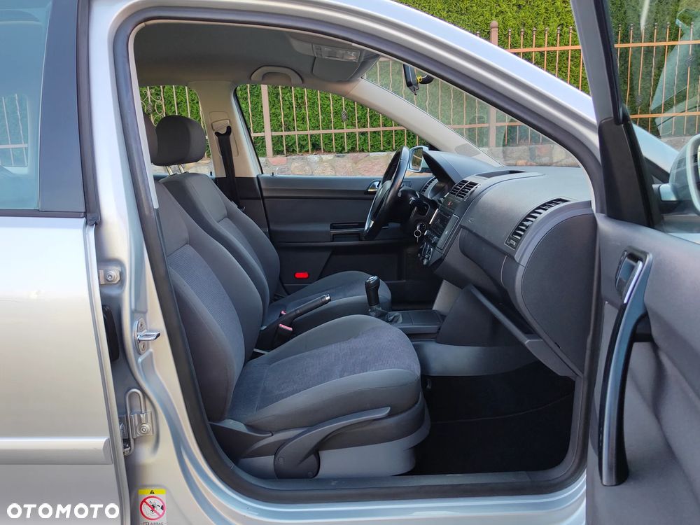 Volkswagen Polo 1.4 Comfortline - 20