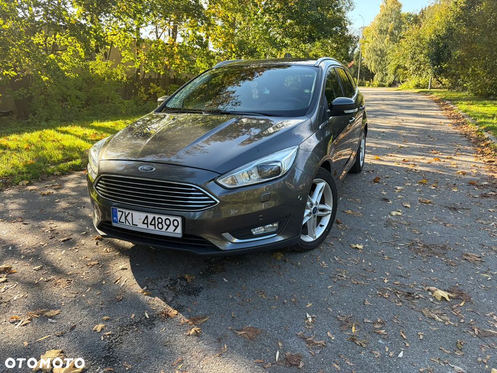 Ford Focus 2015 photo 2