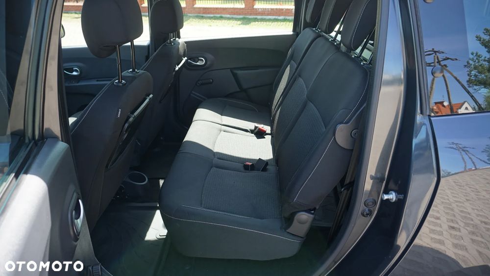 Dacia Lodgy 1.5 Blue dCi Laureate S&S - 12