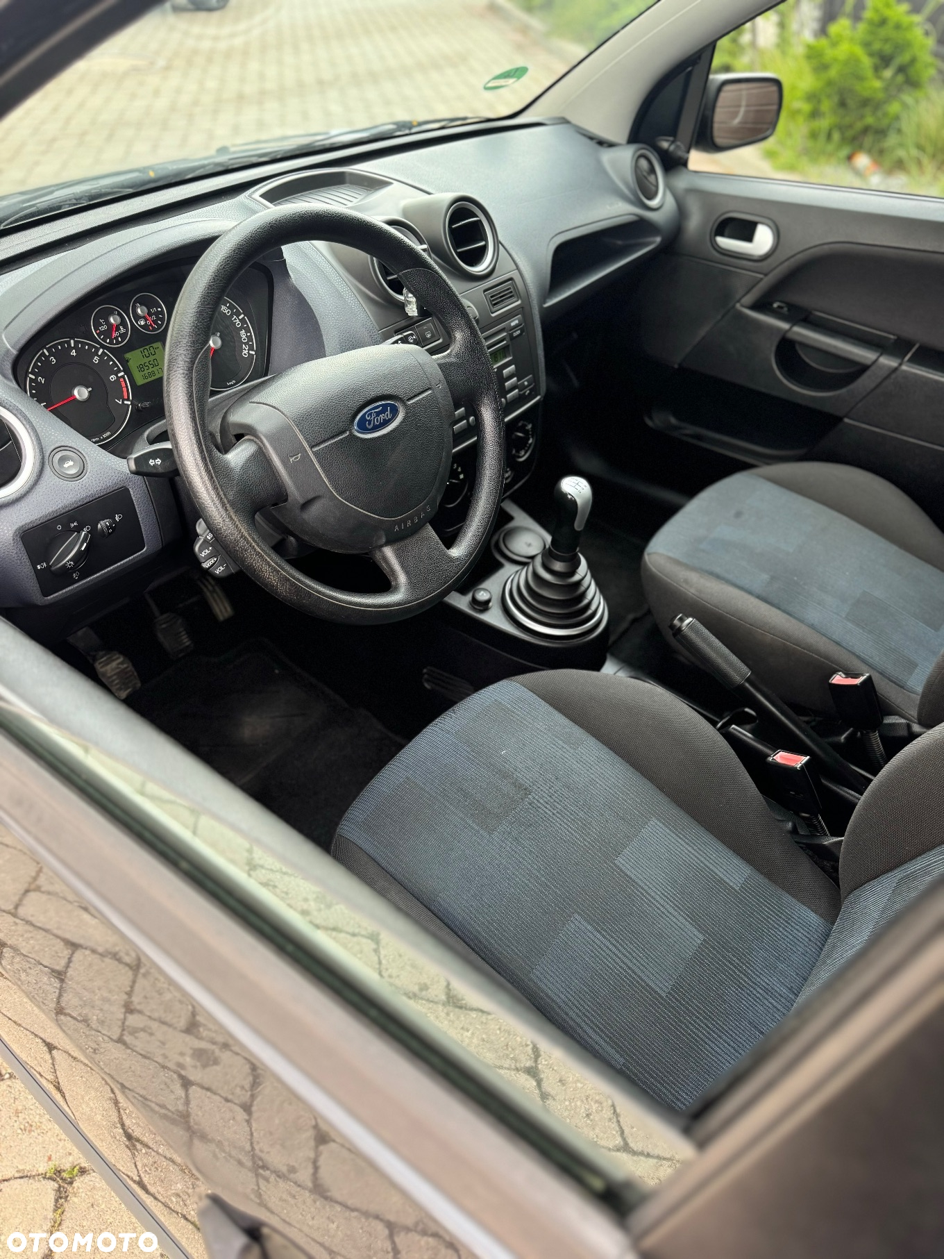 Ford Fiesta 1.4 Style - 8