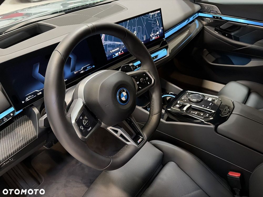 BMW Seria 5 - 11