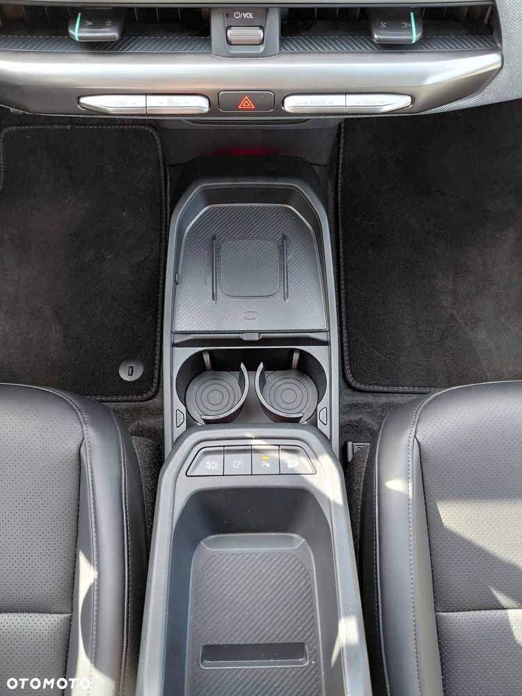 Kia EV4 81.4kWh Business Line - 18