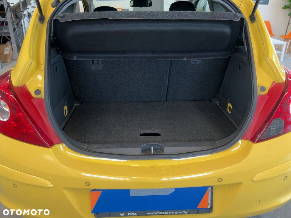Opel Corsa - 13