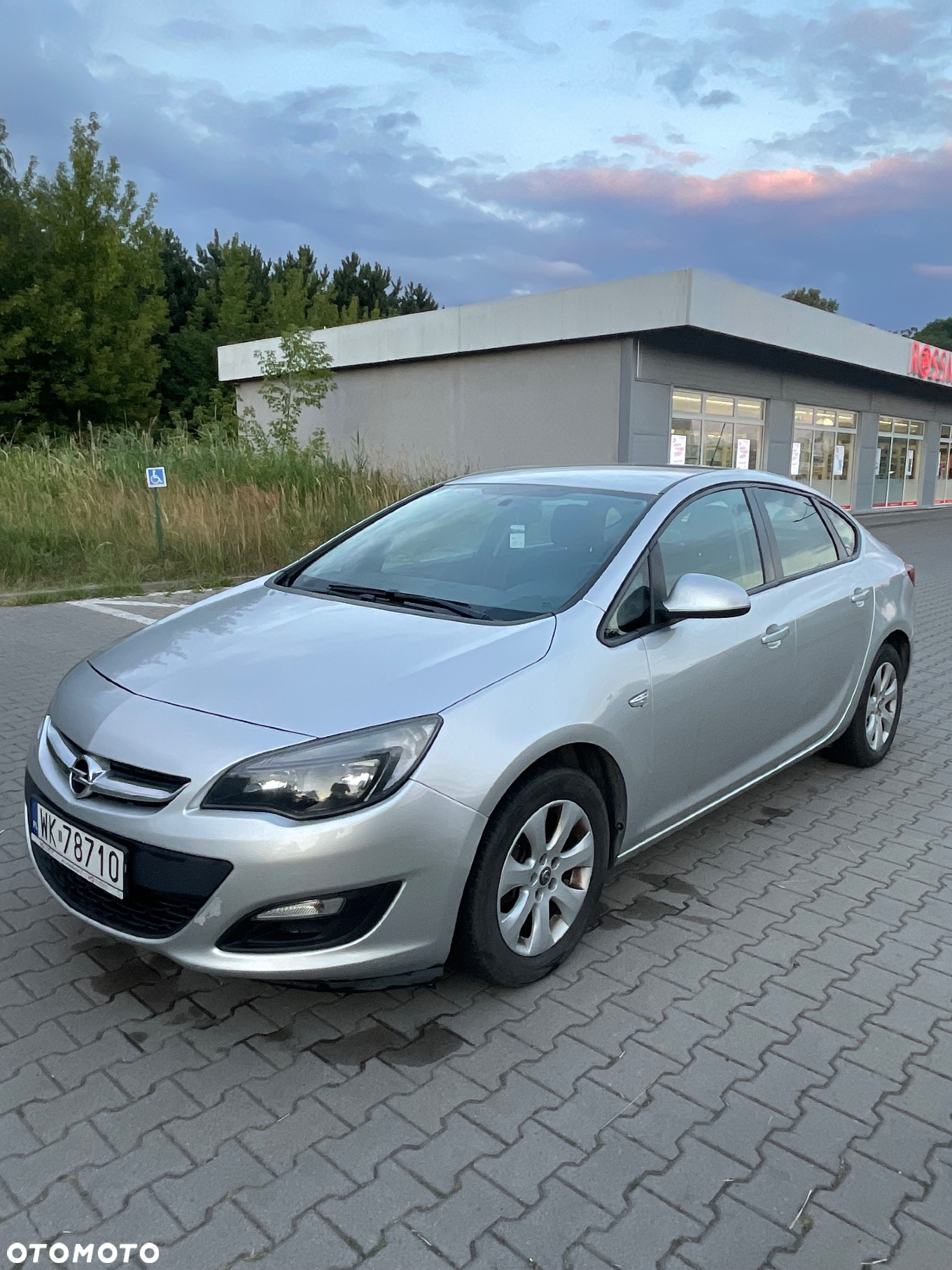 Opel Astra IV 1.6 Active EU6 - 10