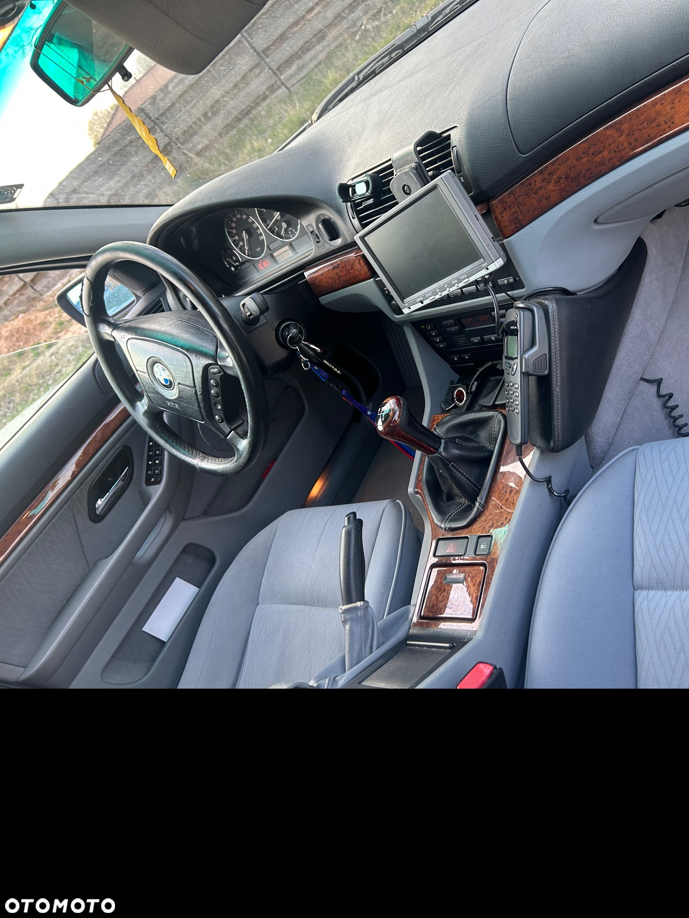 BMW Seria 5 523i - 12