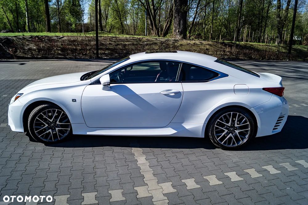 Lexus RC 200t / 300 F Sport - 18