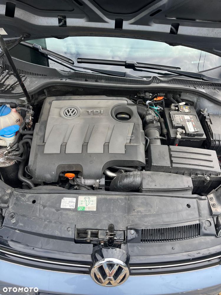 Volkswagen Golf 1.6 TDI Comfortline - 15