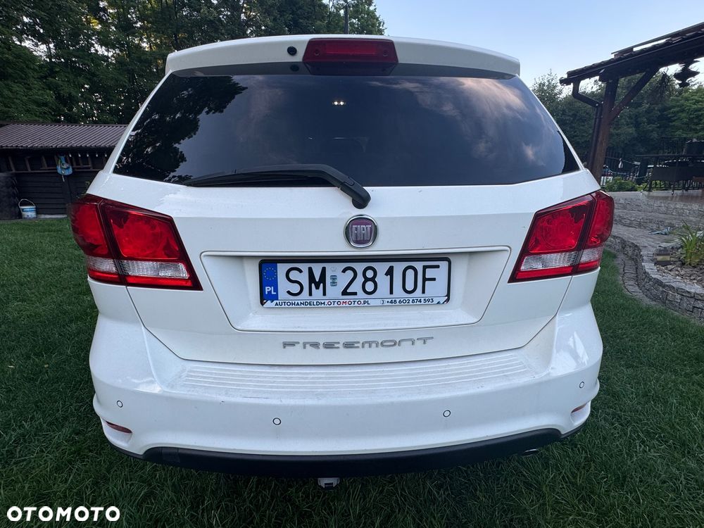 Fiat Freemont 2.0 Multijet Lounge - 17