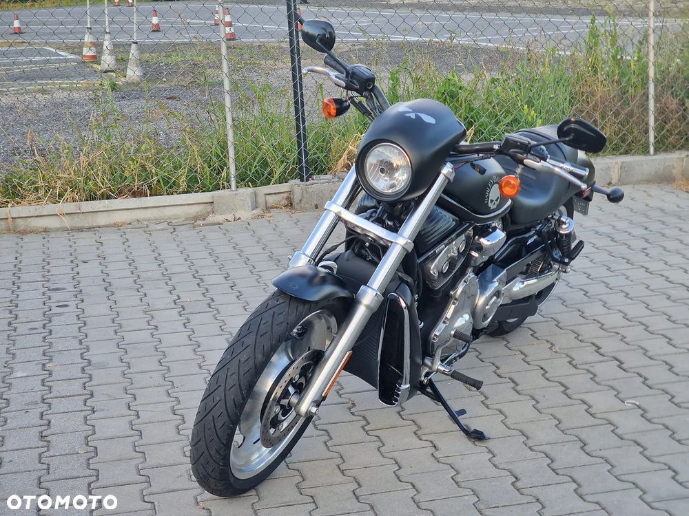 Harley-Davidson V-Rod Street Rod - 5