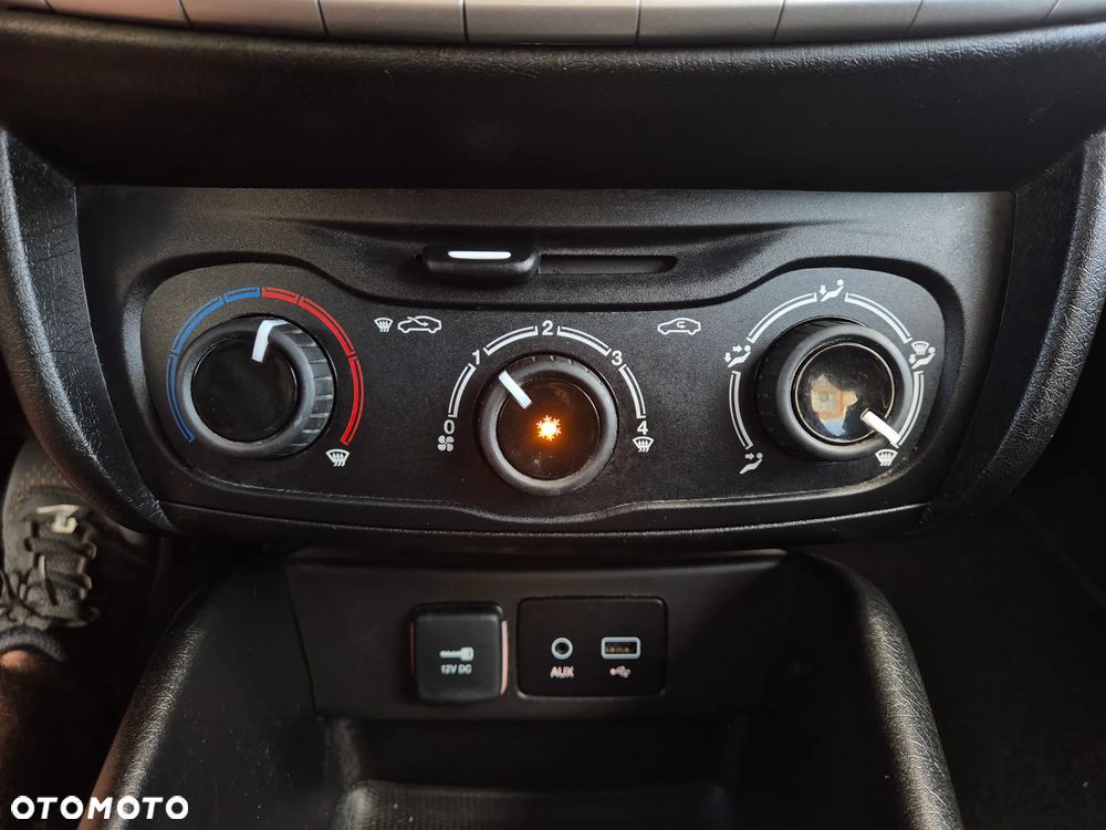 Fiat Tipo 1.4 16v Easy - 10