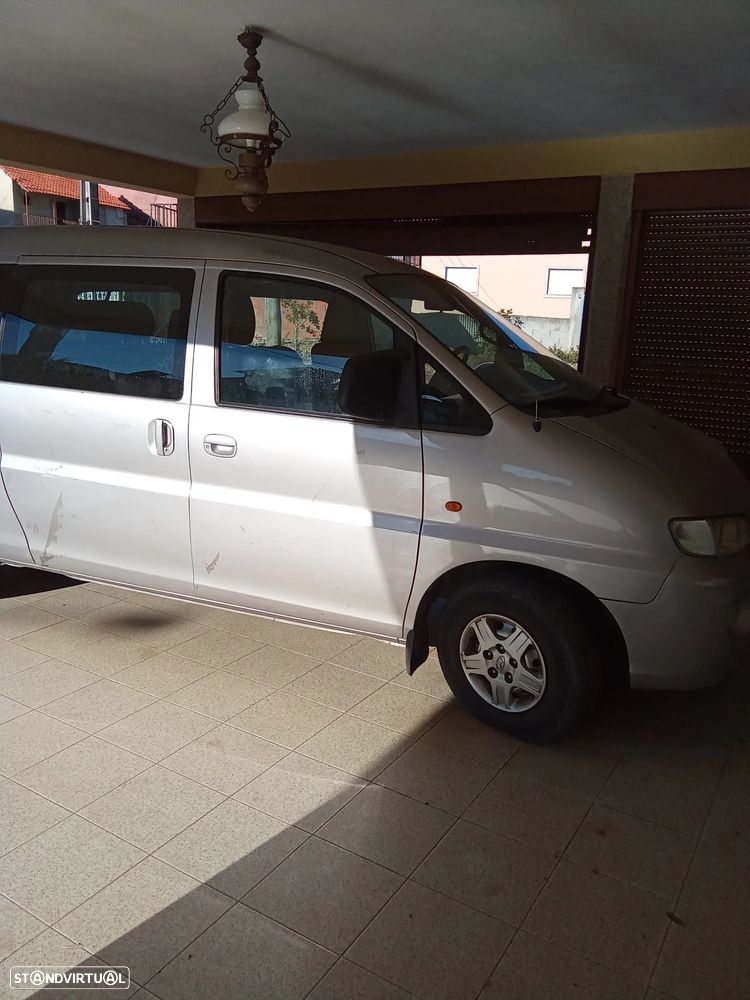 Hyundai H-1 - 5