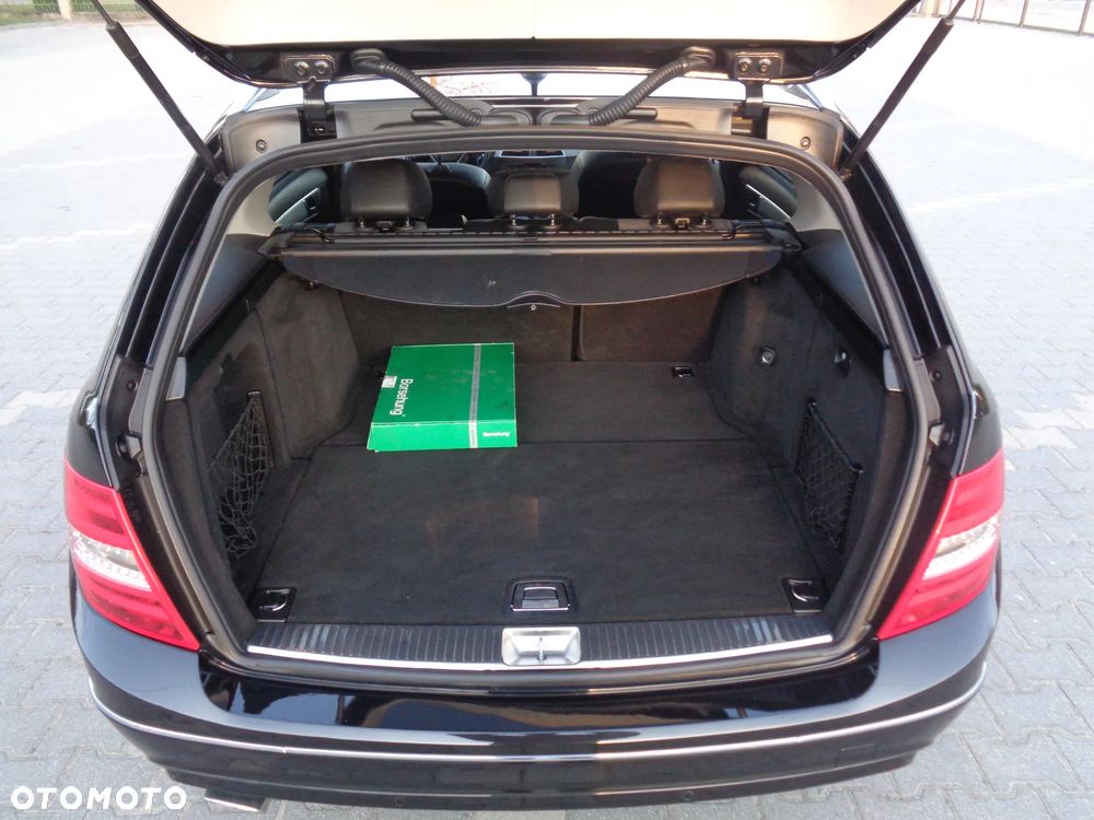 Mercedes-Benz Klasa C 200 (BlueEFFICIENCY) 7G-TRONIC Avantgarde - 6