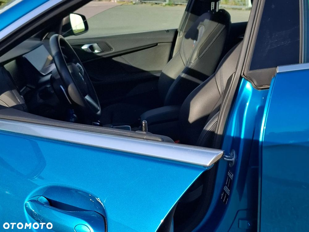 BMW Seria 2 220i M Sport - 5