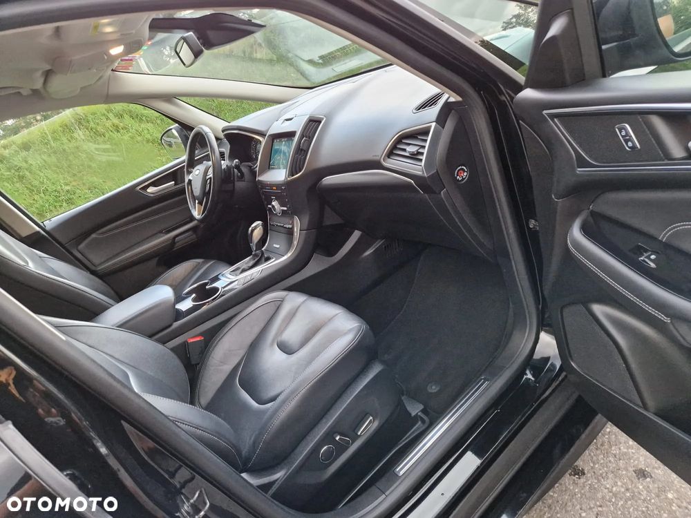 Ford S-Max - 16