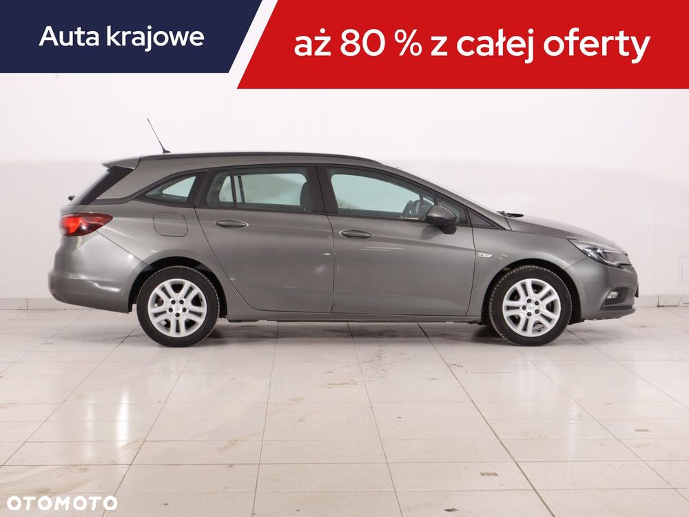 Opel Astra - 8