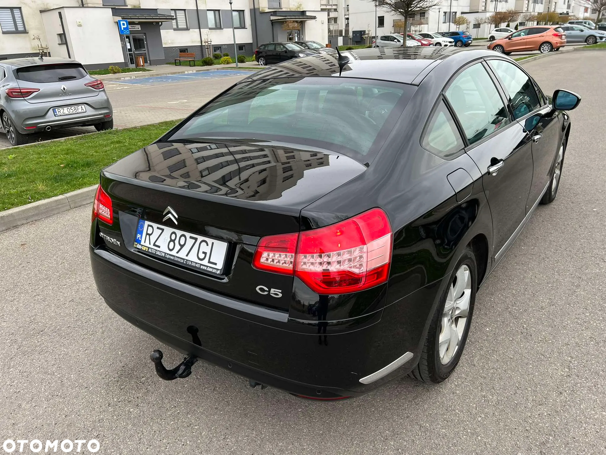 Citroën C5 2.0i 16V Exclusive Equilibre Navi - 18