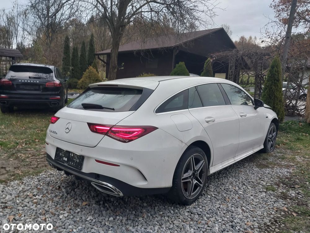 Mercedes-Benz CLA ver-250-e-phev-amg-line-8g--dct - 2