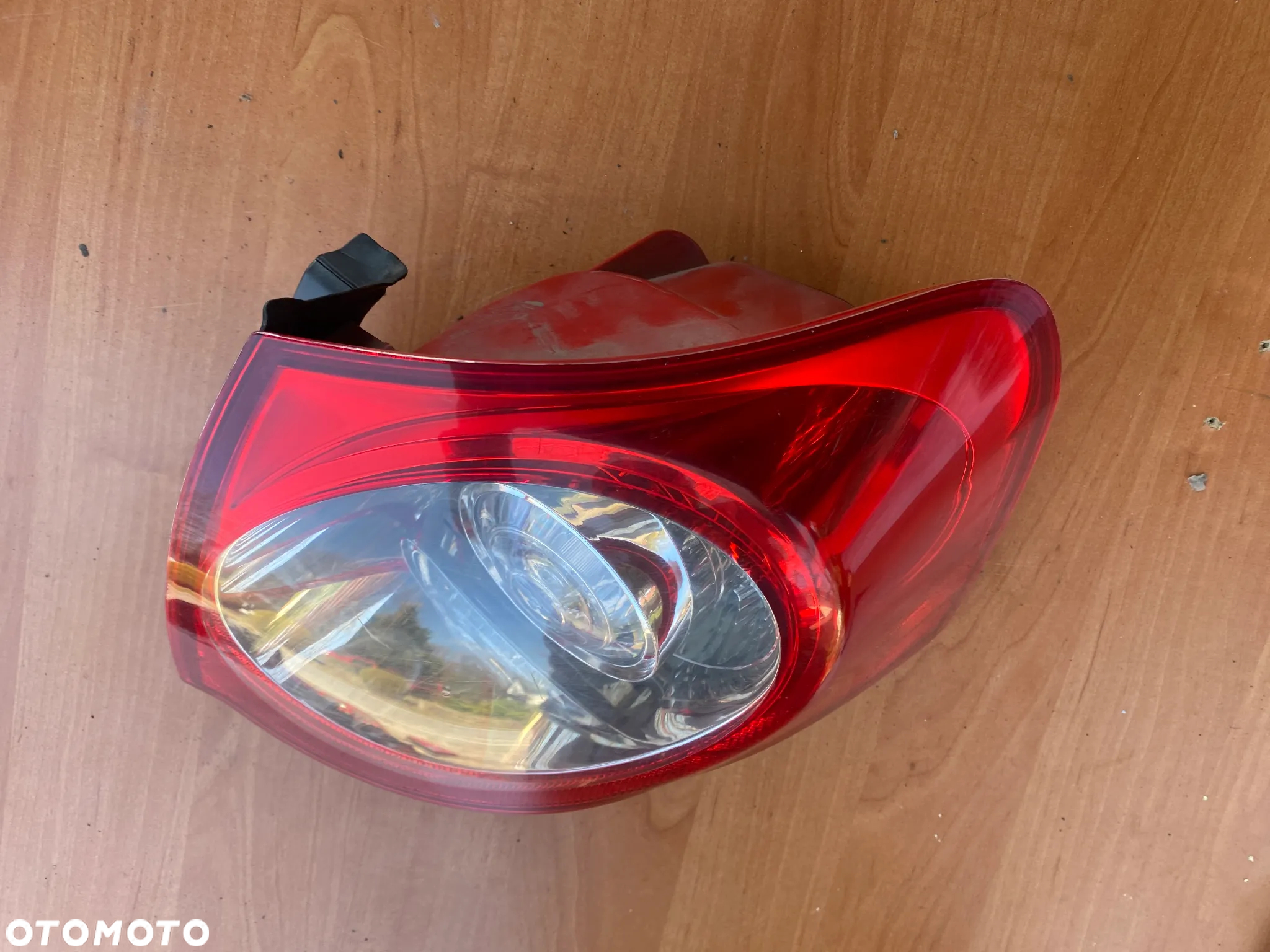 LAMPA TYŁ TYLNA PRAWA  VW PASSAT B6 KOMBI - 13