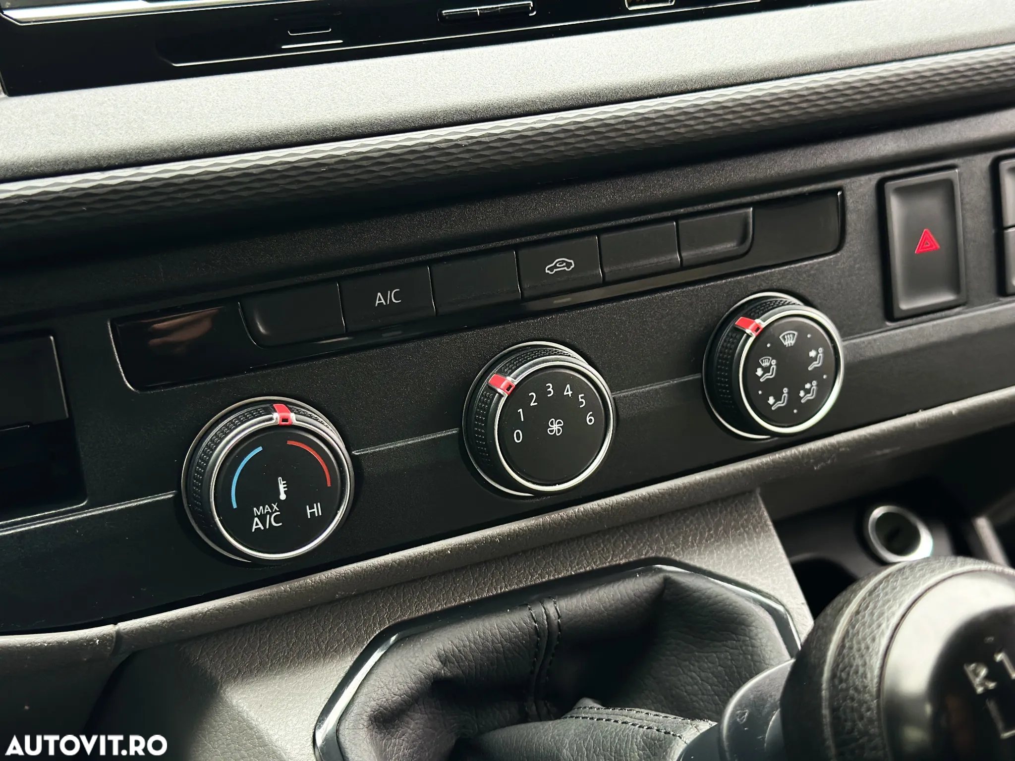 Volkswagen Transporter - 20