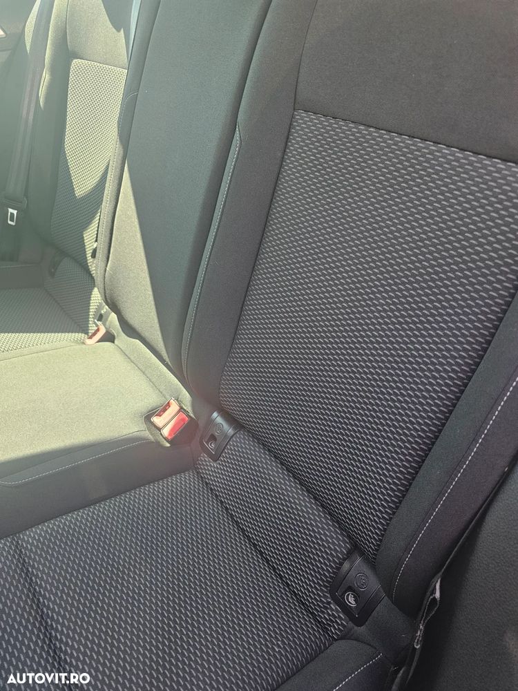 Volkswagen Golf 1.0 TSI Trendline - 35