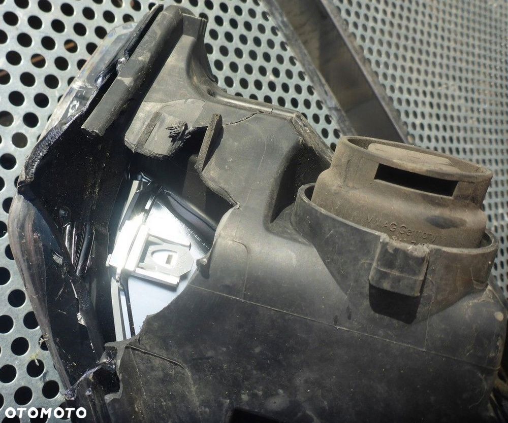 Audi A4 B9 Reflektor Prawy 030129627200 - 9