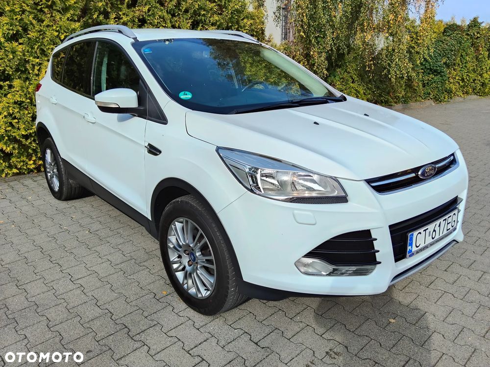 Ford Kuga 1.6 EcoBoost 2x4 Titanium