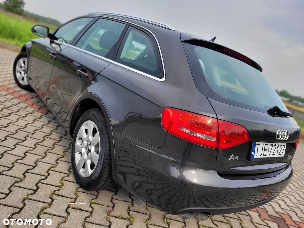 Audi A4 Avant 2.0 TDI Quattro - 37