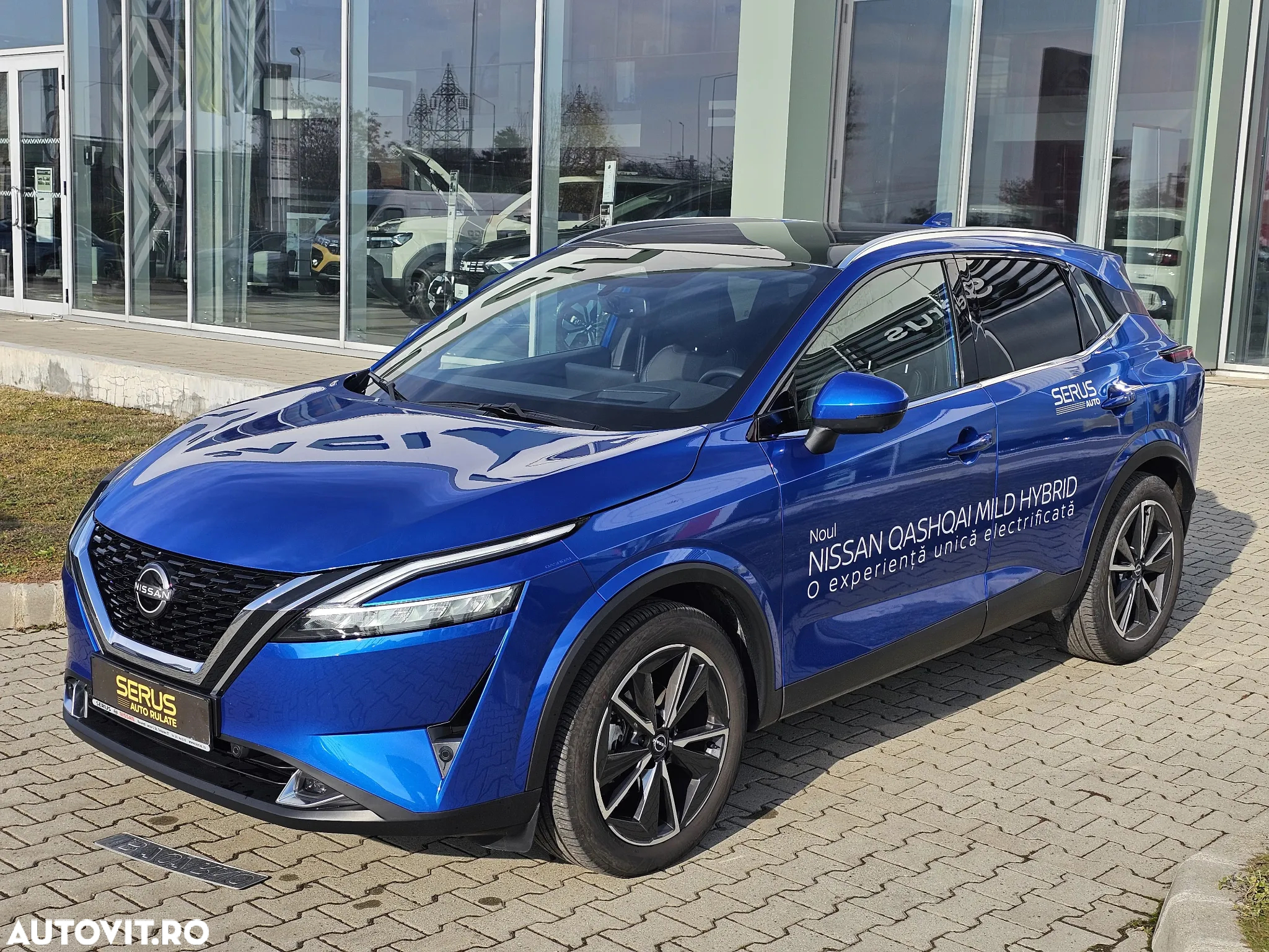 Nissan Qashqai 1.3 l Mild-Hybrid X-Tronic Tekna - 2