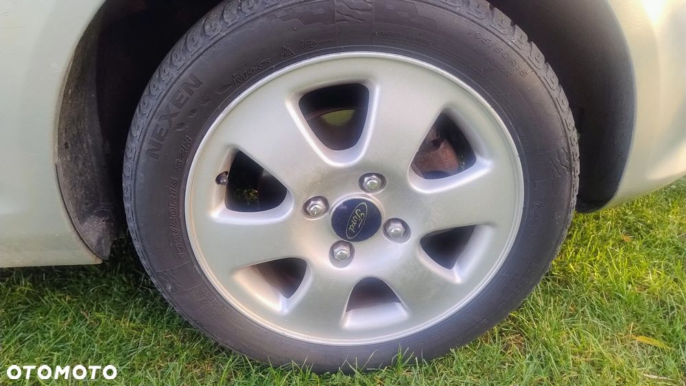 Ford Fiesta 1.25 Silver X - 14