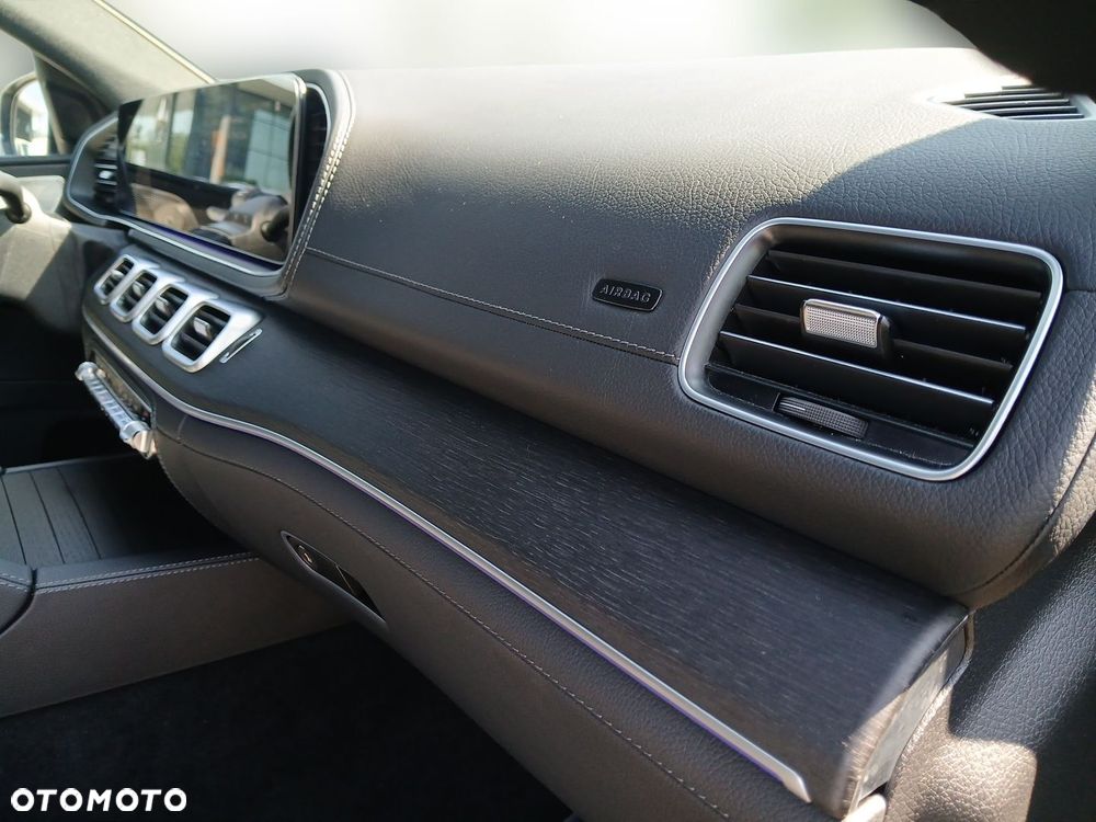 Mercedes-Benz GLE 300 d 4-Matic Premium Plus - 18