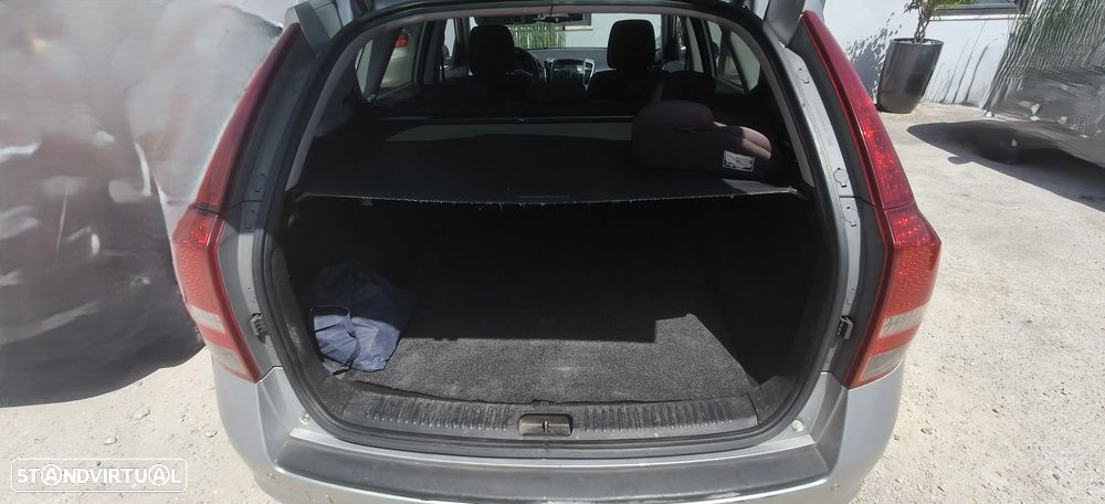 Kia Ceed SW 1.6 CRDi EX ISG - 9
