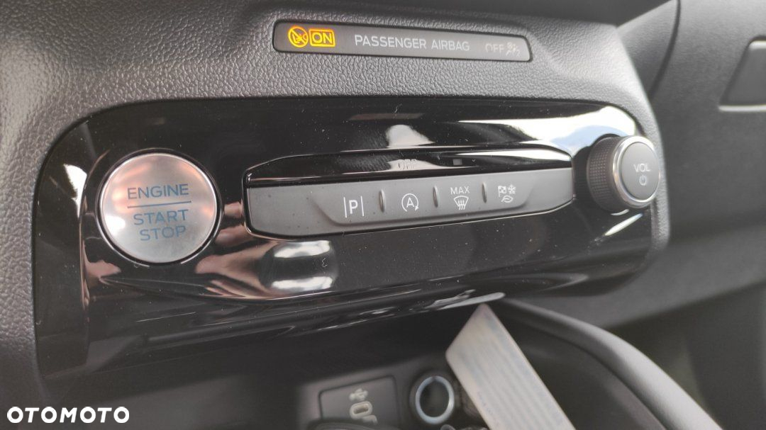 Ford Kuga - 19