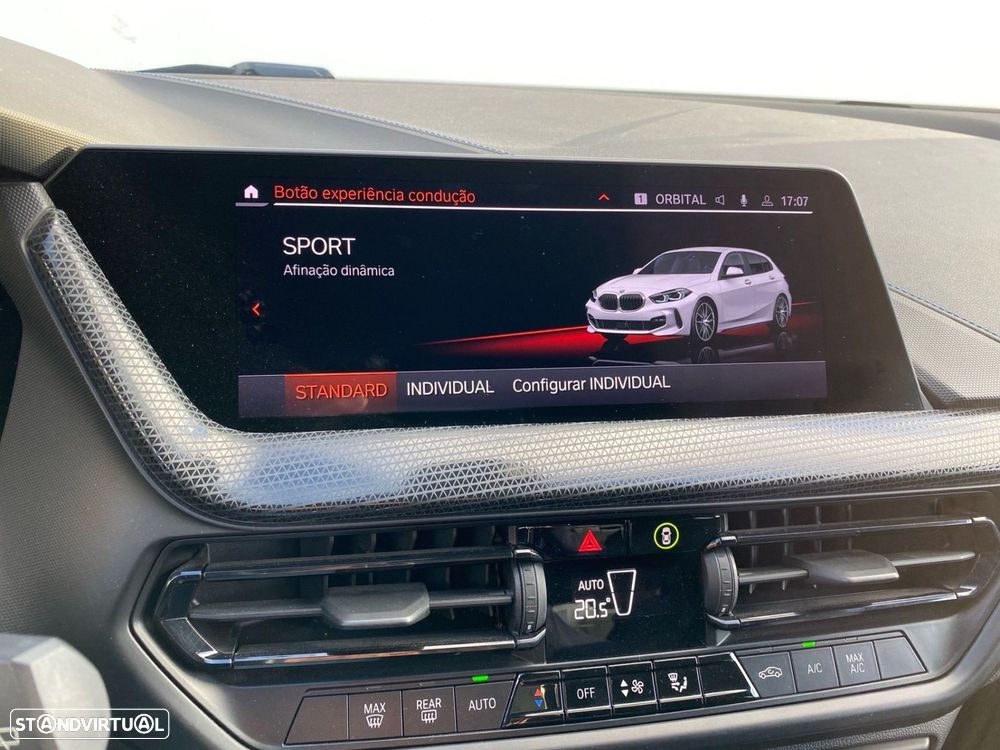 BMW 116 d Pack Desportivo M Auto - 10