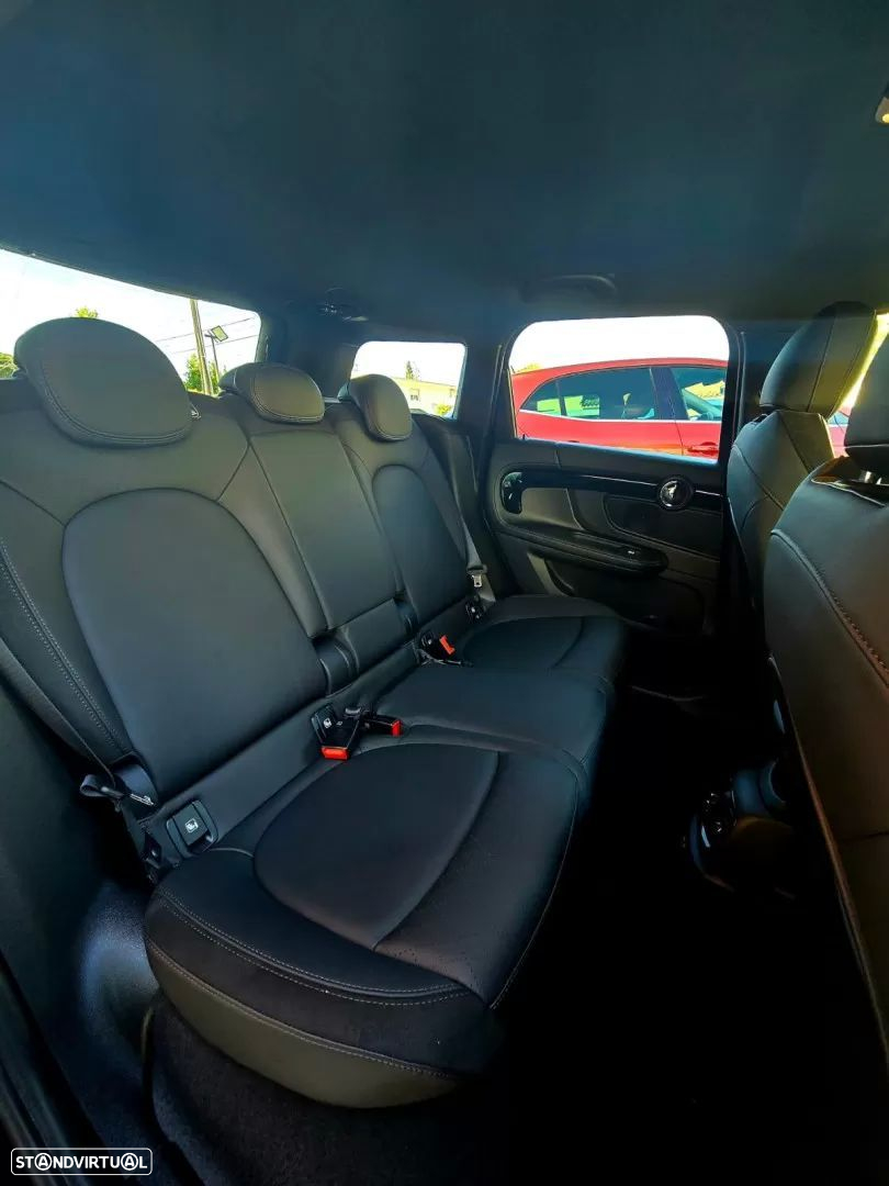 MINI Countryman Cooper SE ALL4 Auto - 30