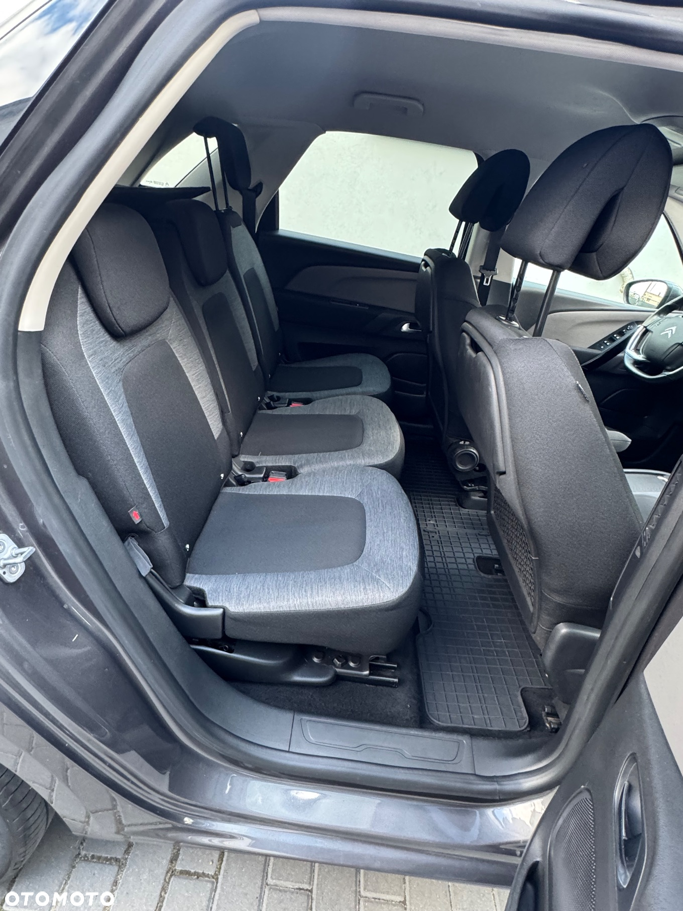 Citroën C4 SpaceTourer BlueHDi 130 Stop&Start EAT8 SELECTION - 23