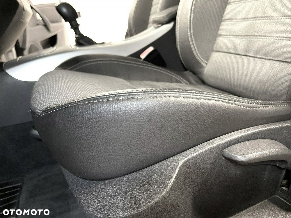 Renault Laguna 2.0 DCi FAP Dynamique - 9