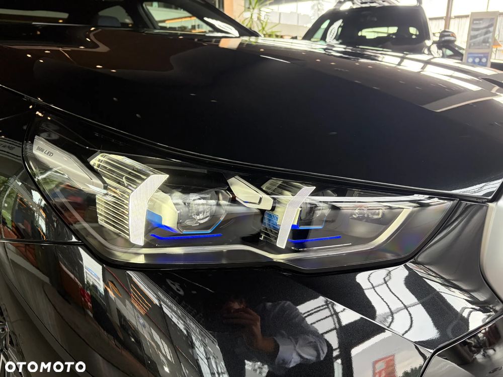 BMW Seria 5 520d xDrive mHEV - 9
