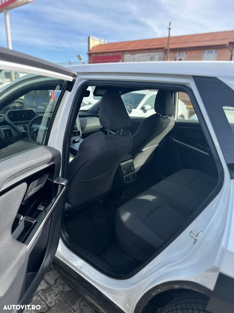 Toyota BZ4X 160 KW AWD (4x4) Dynamic - 5