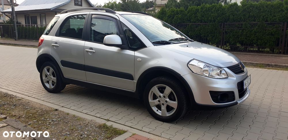 Suzuki SX4 1.6 VVT 4x4 Comfort - 4