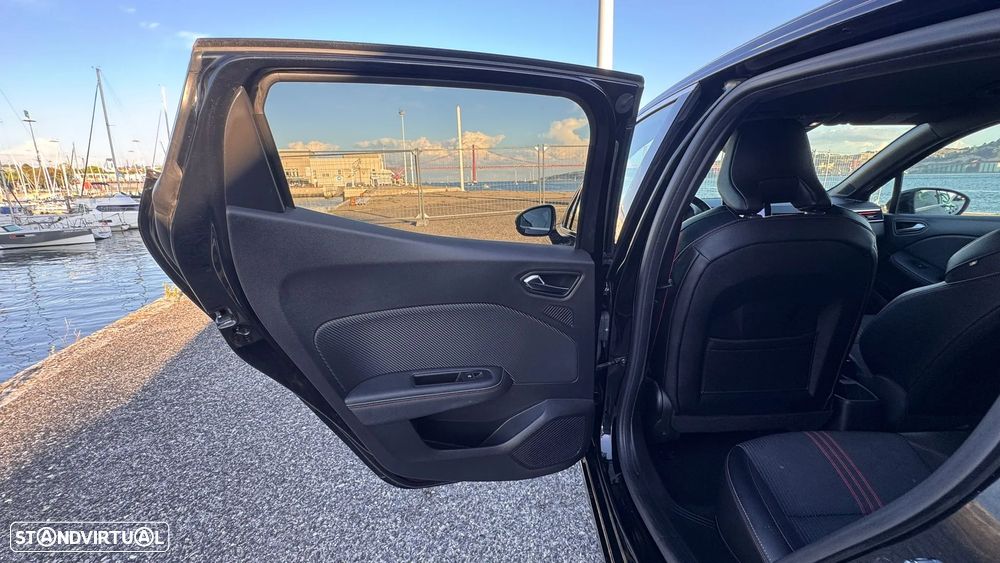 Renault Clio 1.0 TCe RS Line - 19