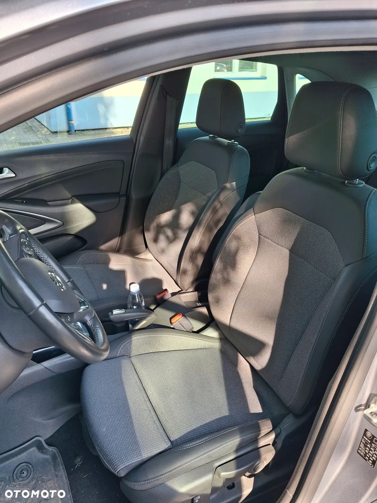 Opel Crossland X - 6