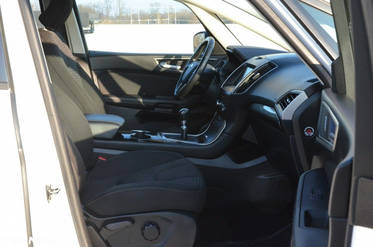 Ford S-Max 2.0 TDCi Titanium - 26