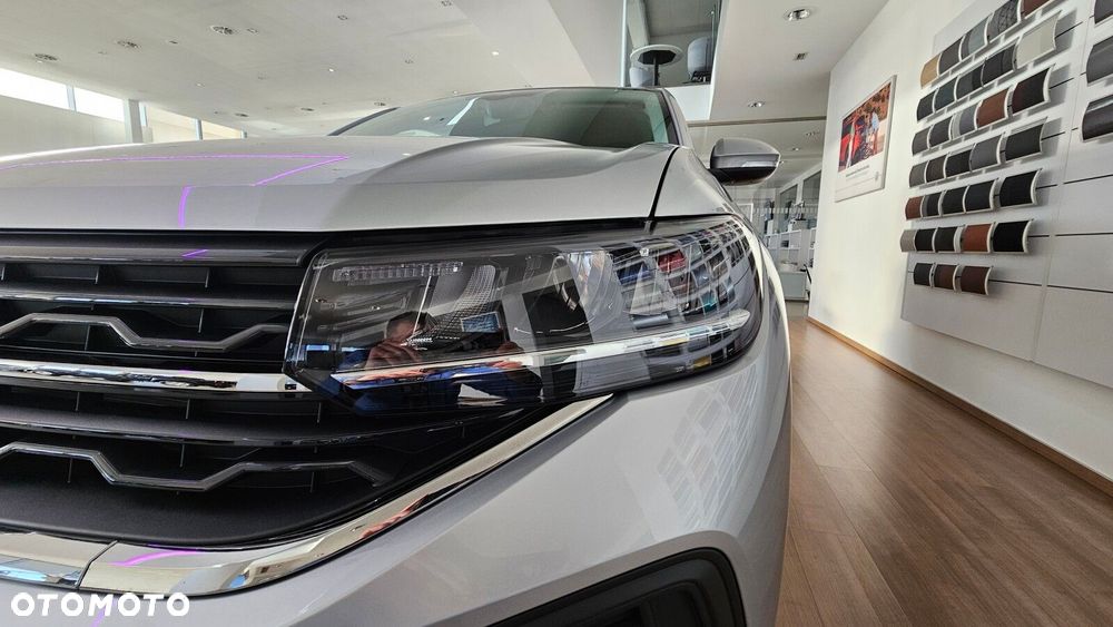 Volkswagen T-Cross - 10