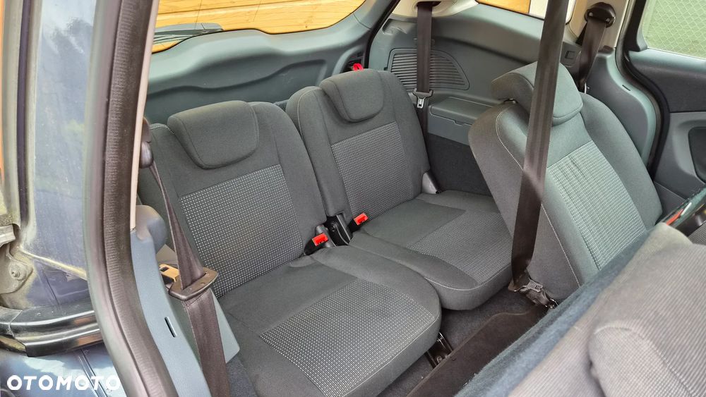 Ford Grand C-MAX 1.6 Ti-VCT Trend - 21