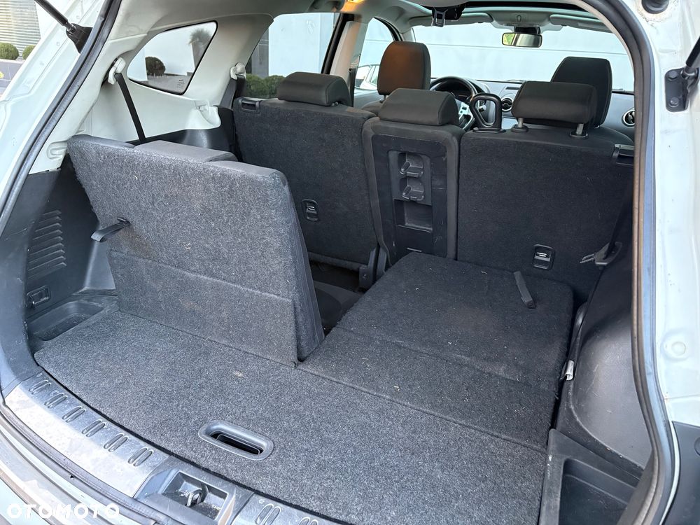 Nissan Qashqai+2 2.0 360 - 15