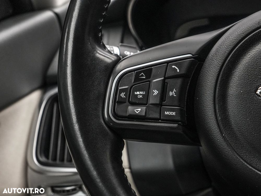 Jaguar E-Pace D150 AWD HSE - 23